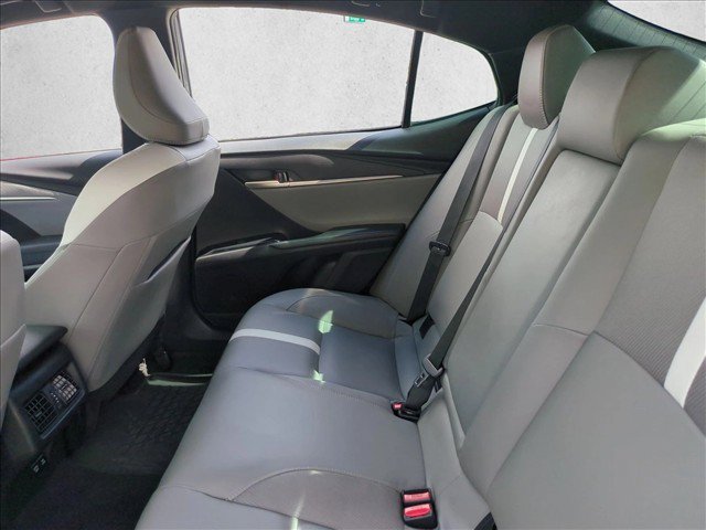 Certified 2025 Toyota Camry SE FWD image 18