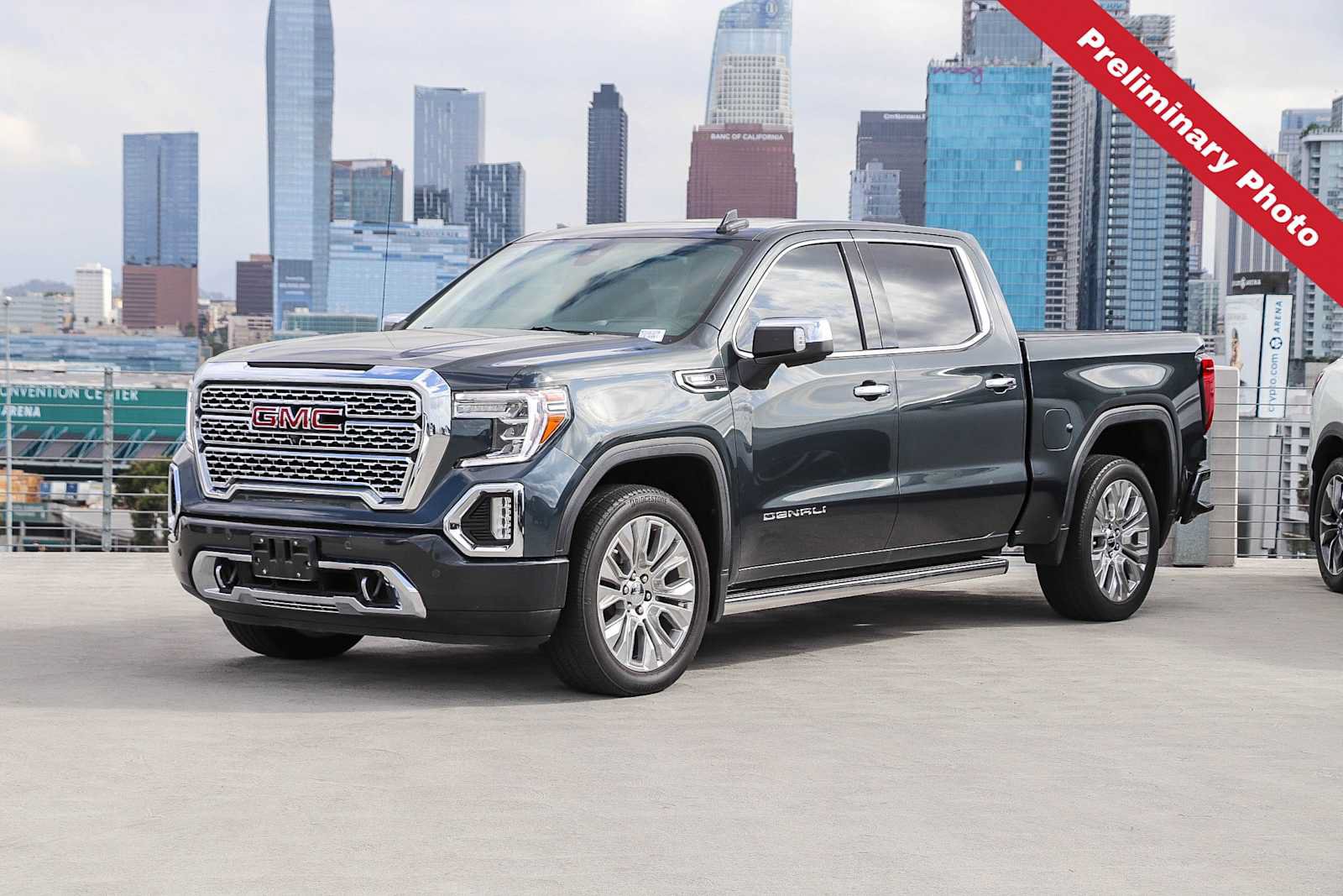Used 2021 GMC Sierra 1500 Denali w/ Denali Ultimate Package AWD/4WD image 1