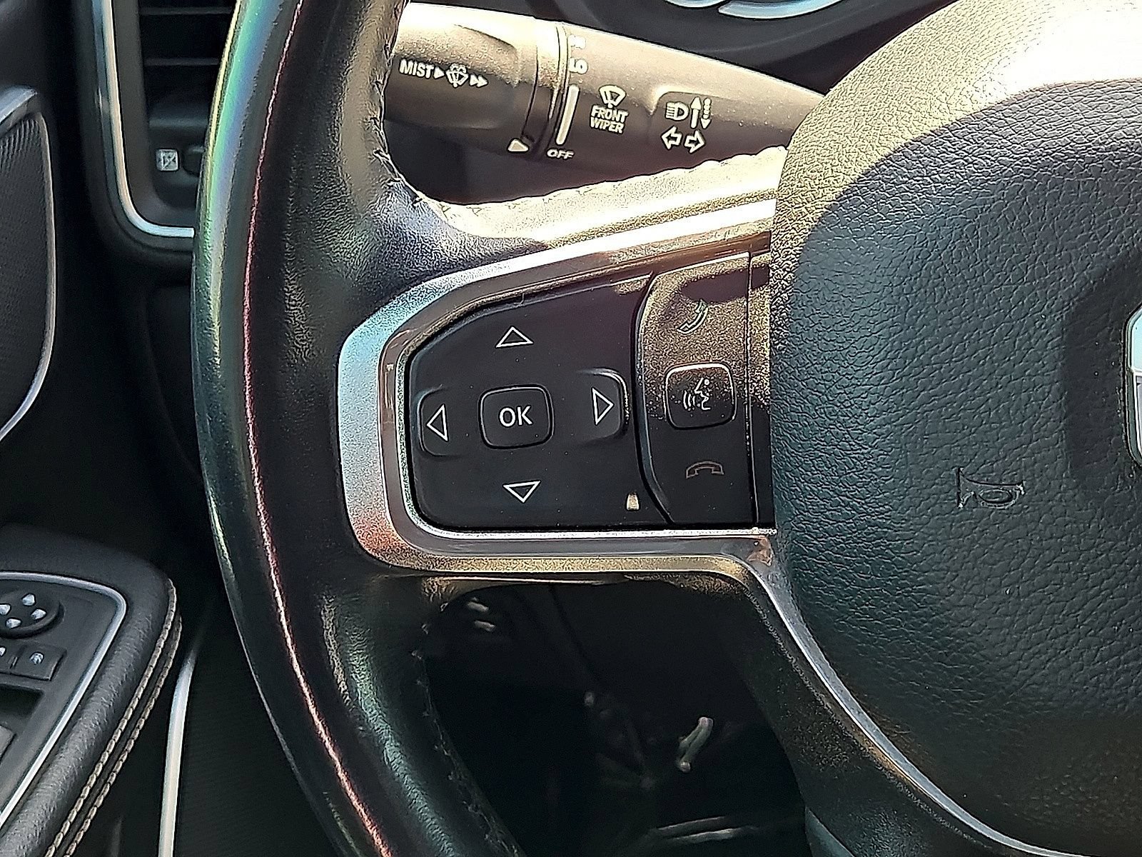 Used 2023 RAM 1500 Laramie AWD/4WD image 20