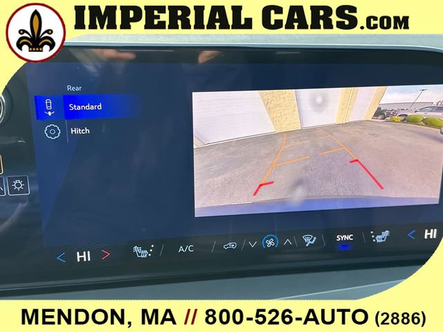 New 2026 Chevrolet Traverse LT w/ LPO, Floor Liner Package image 31