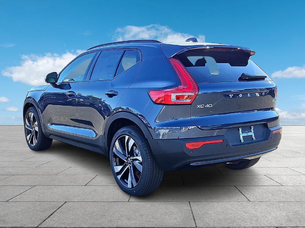 New 2026 Volvo XC40 B5 Ultra w/ Protection Package Premier AWD/4WD image 5