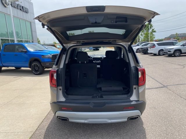 Used 2022 GMC Acadia SLE w/ Driver Convenience Package FWD image 26