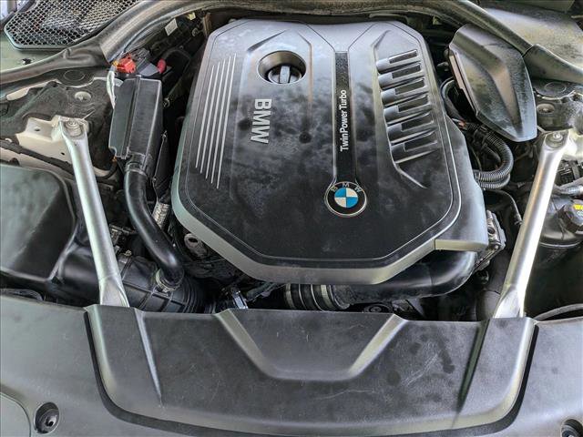 Used 2019 BMW 740i image 24
