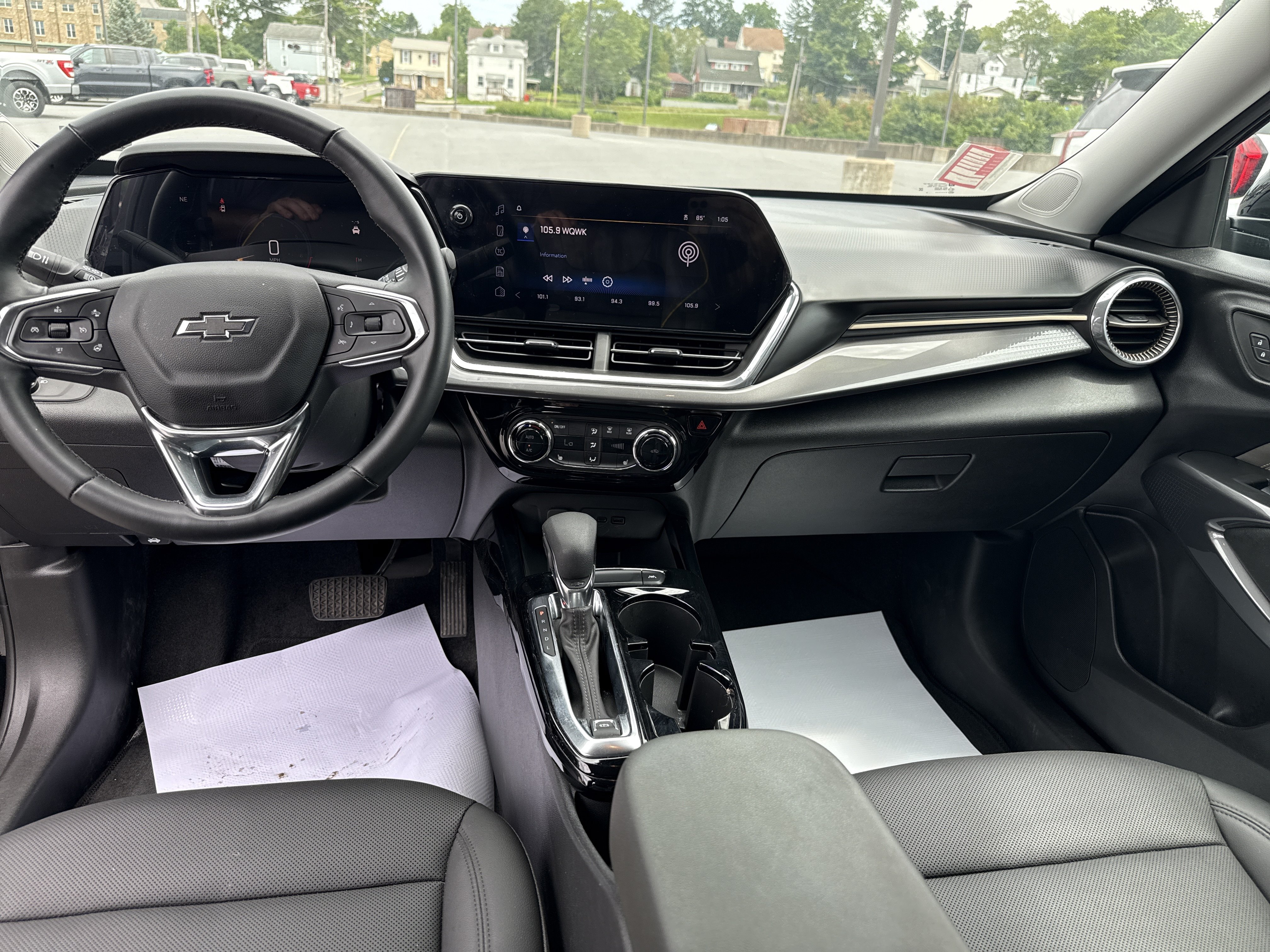 Used 2024 Chevrolet Trax ACTIV w/ Driver Confidence Package FWD image 6