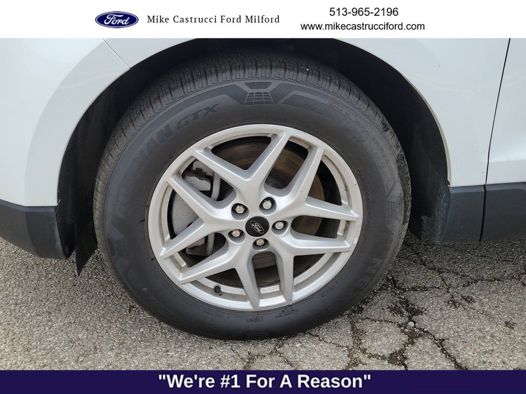 Used 2024 Ford Edge SEL AWD/4WD image 9