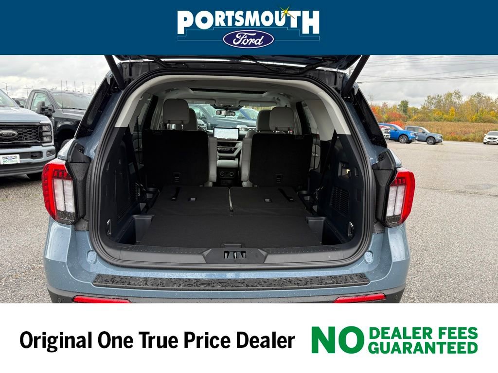 New 2025 Ford Explorer Active w/ Active Comfort Package image 14