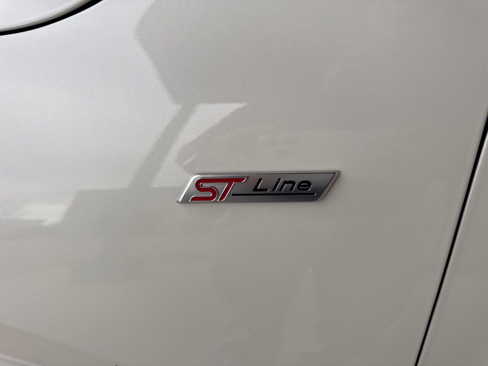 Certified 2023 Ford Escape ST-Line w/ Tech Pack #1 image 15