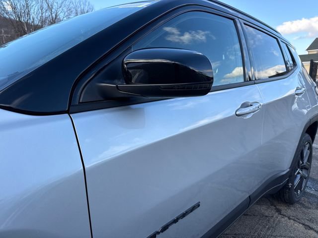 New 2026 Jeep Compass Limited w/ Sun, Sound & Navigation Group image 4