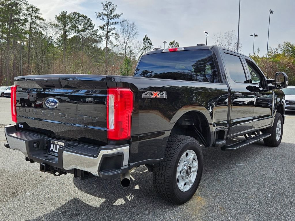 Used 2025 Ford F250 XLT image 11
