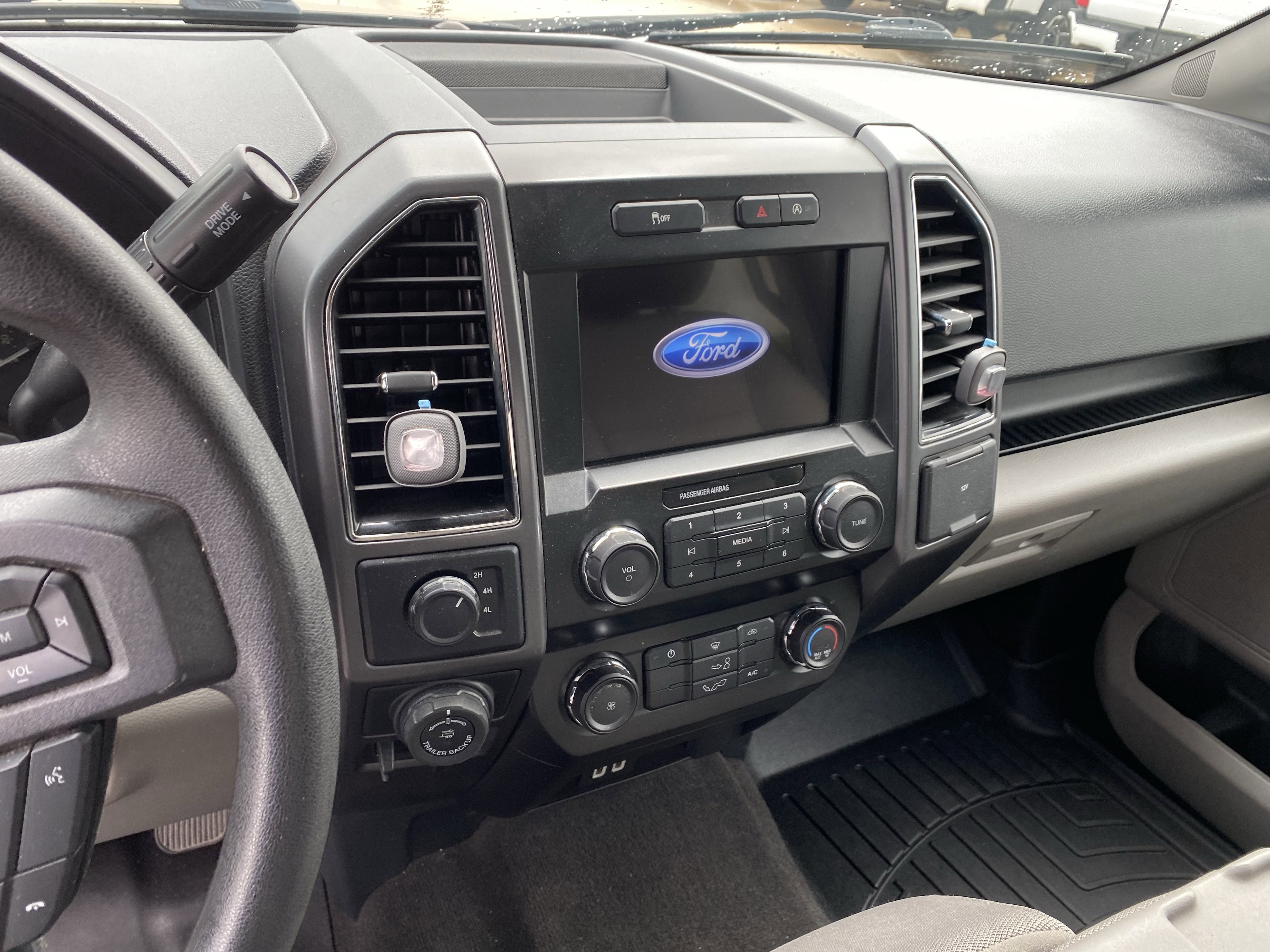 Used 2020 Ford F150 XLT w/ Trailer Tow Package AWD/4WD image 16