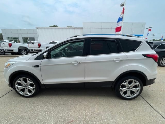 Used 2019 Ford Escape Titanium FWD image 9