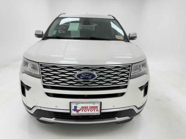 Used 2018 Ford Explorer Platinum AWD/4WD image 3