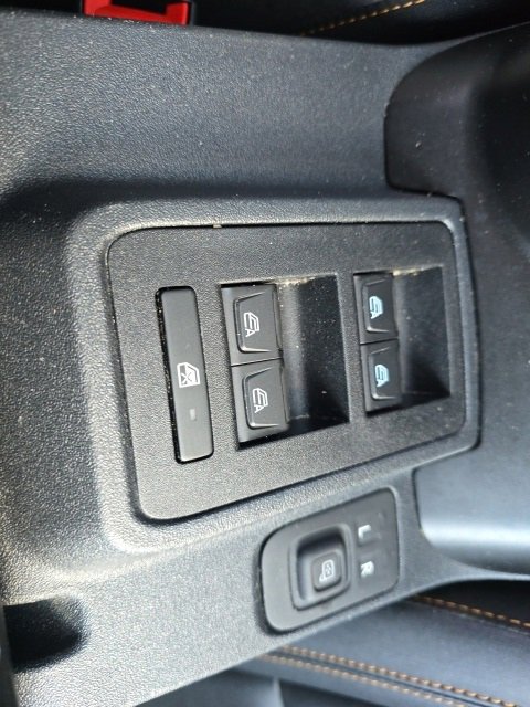 Used 2023 Ford Bronco Badlands image 25