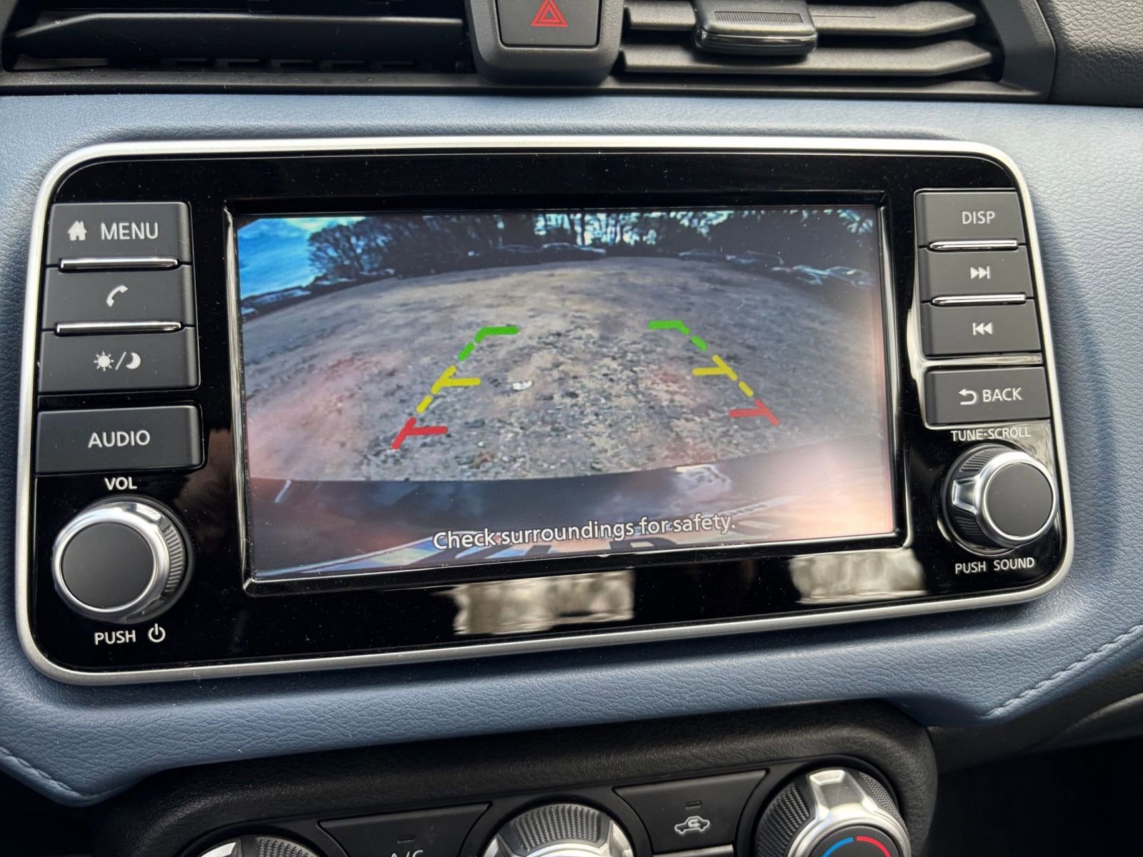 Used 2025 Nissan Versa SV FWD image 24