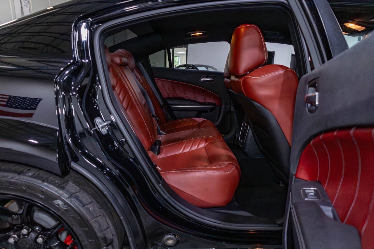 Used 2020 Dodge Charger Scat Pack RWD image 35