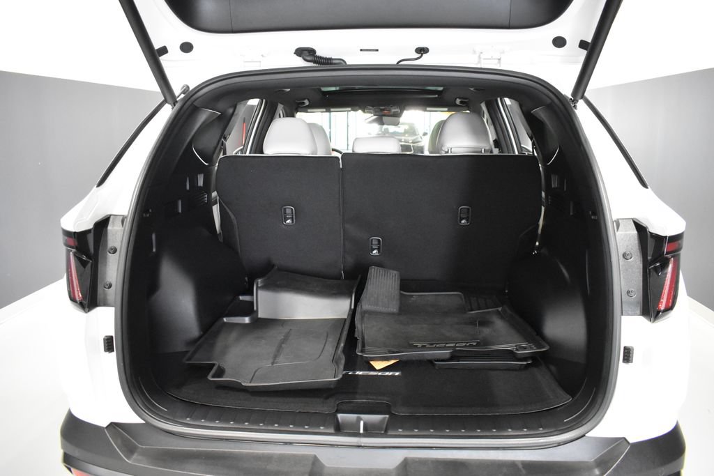 Used 2025 Hyundai Tucson Limited AWD/4WD image 36
