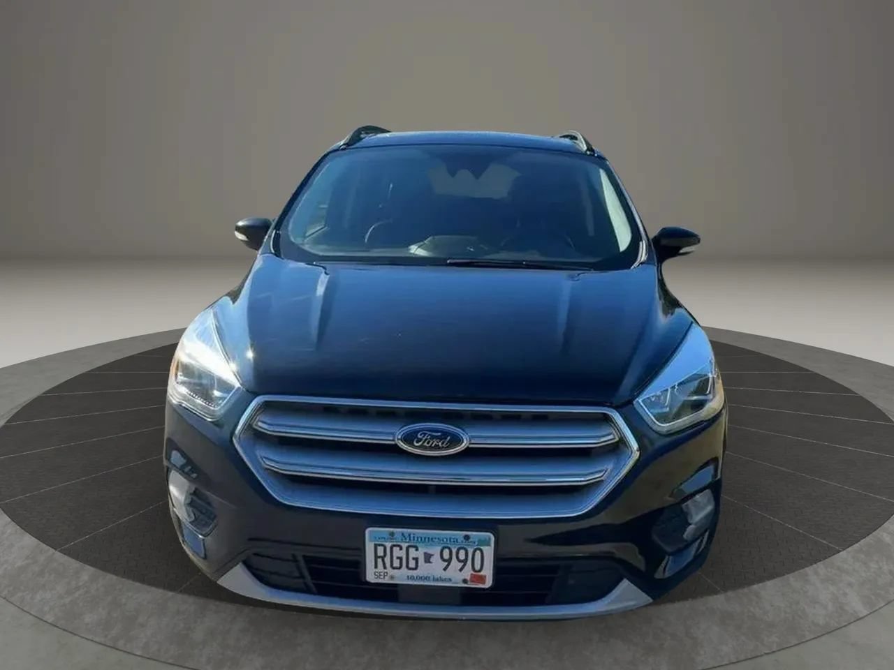 Used 2019 Ford Escape Titanium AWD/4WD image 2