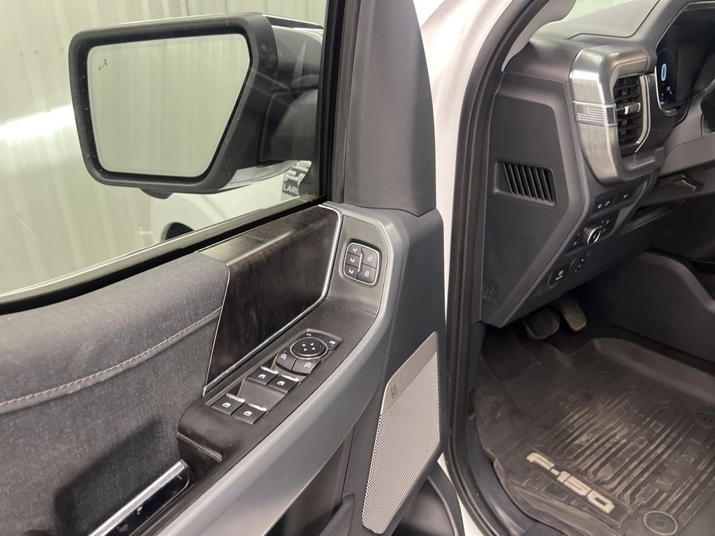 Used 2022 Ford F150 Lariat w/ Max Trailer Tow Package image 20