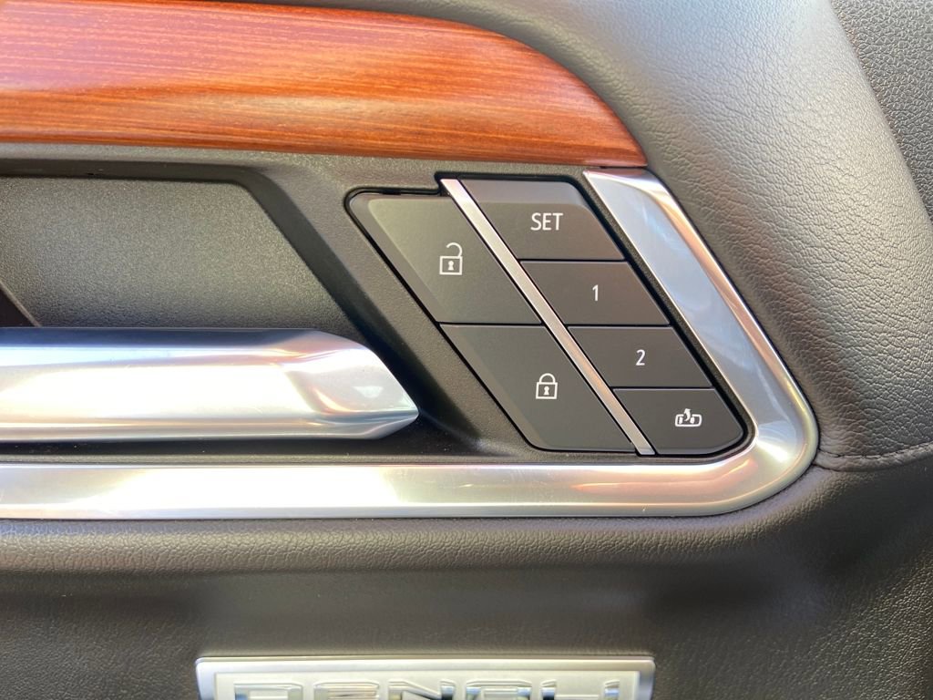 Used 2022 GMC Sierra 1500 Denali image 15