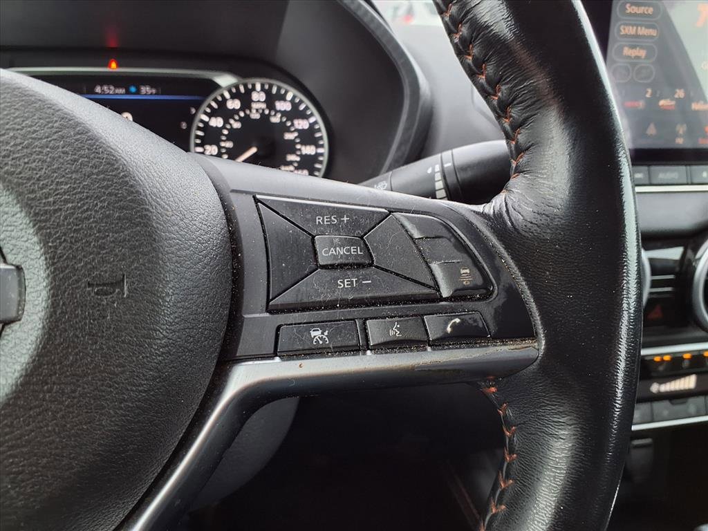 Used 2020 Nissan Sentra SR w/ Premium Package image 8