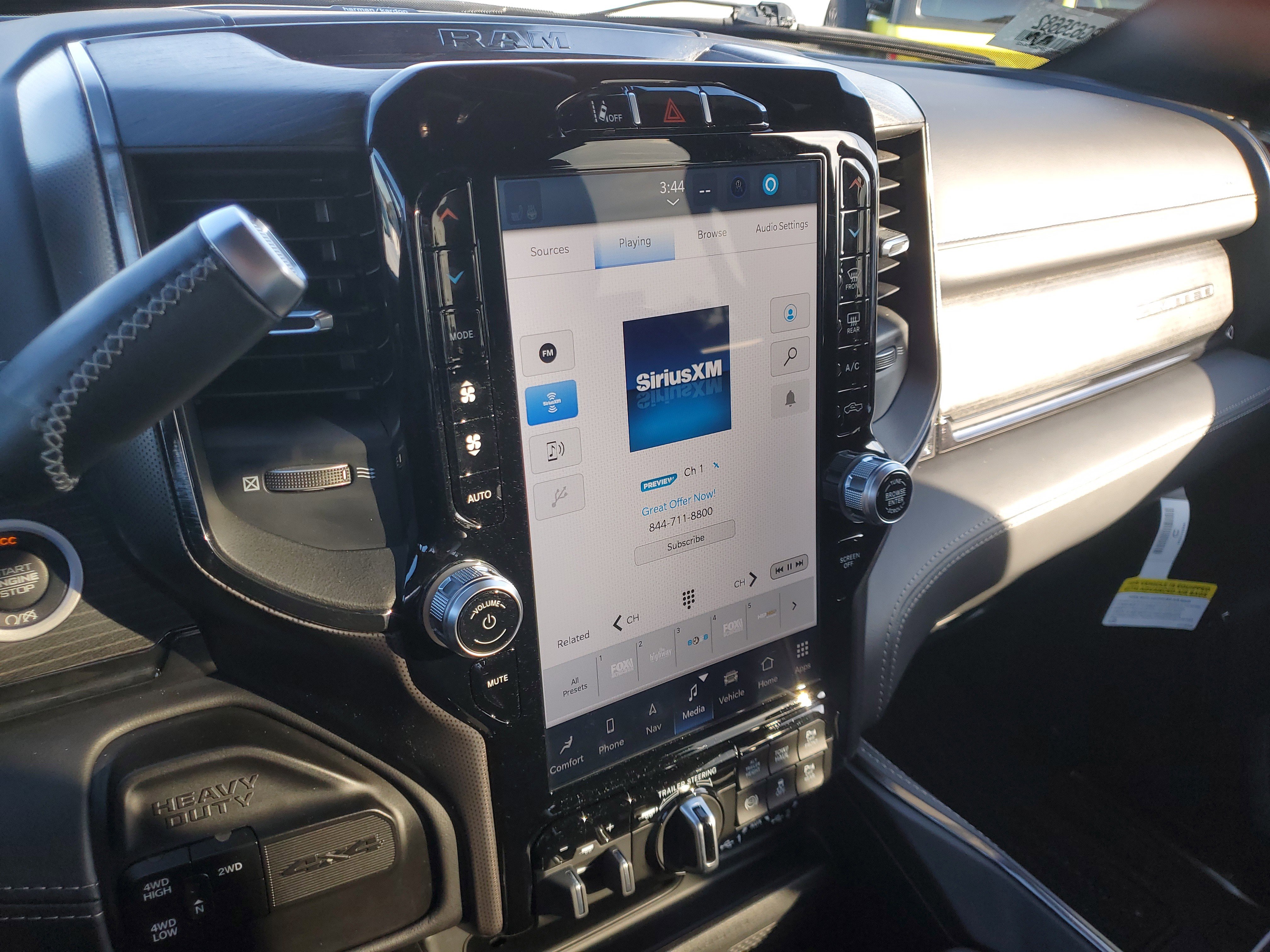 Used 2023 RAM 2500 Limited image 24