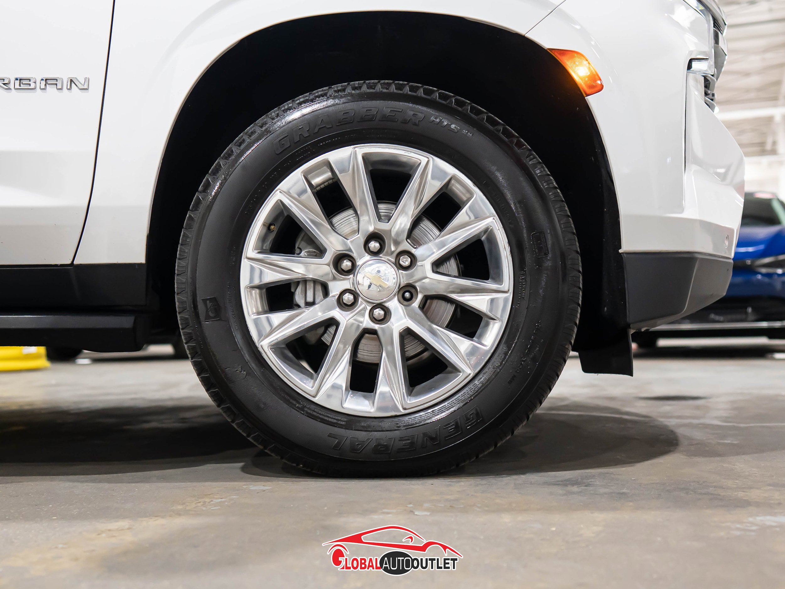 Used 2021 Chevrolet Suburban Premier RWD image 10