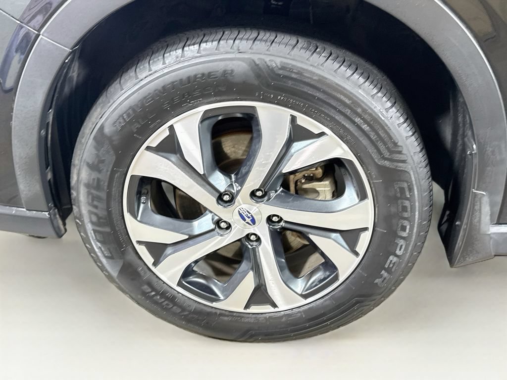 Used 2021 Subaru Outback Touring w/ Popular Package #2 AWD/4WD image 41