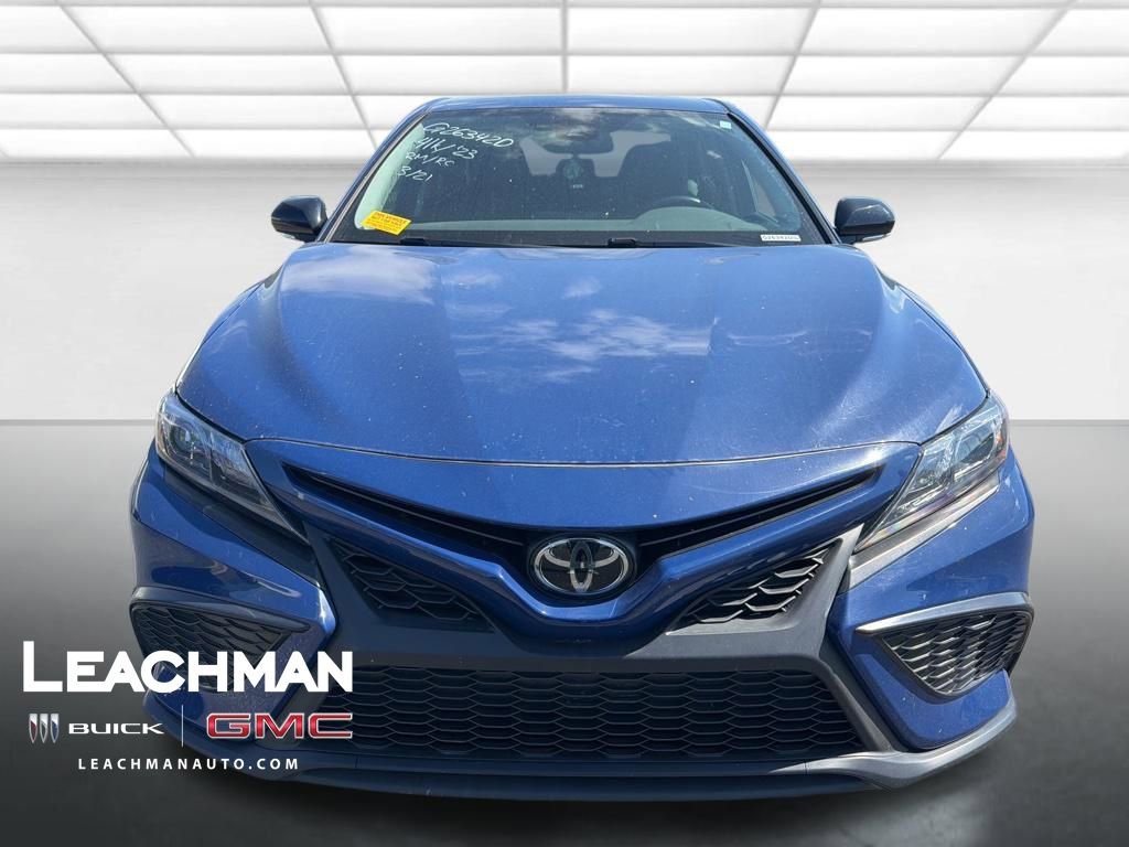 Used 2023 Toyota Camry SE w/ Convenience Package image 9