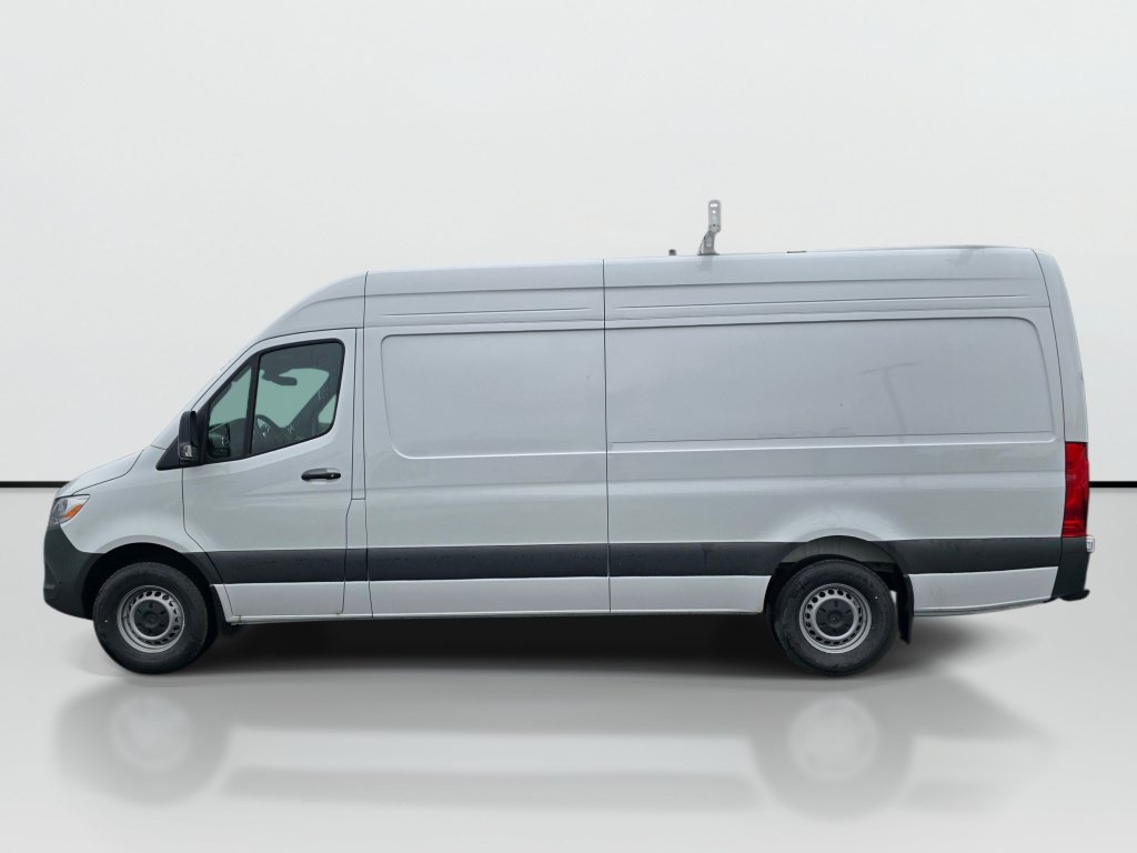 New 2025 Mercedes-Benz Sprinter 2500 image 2