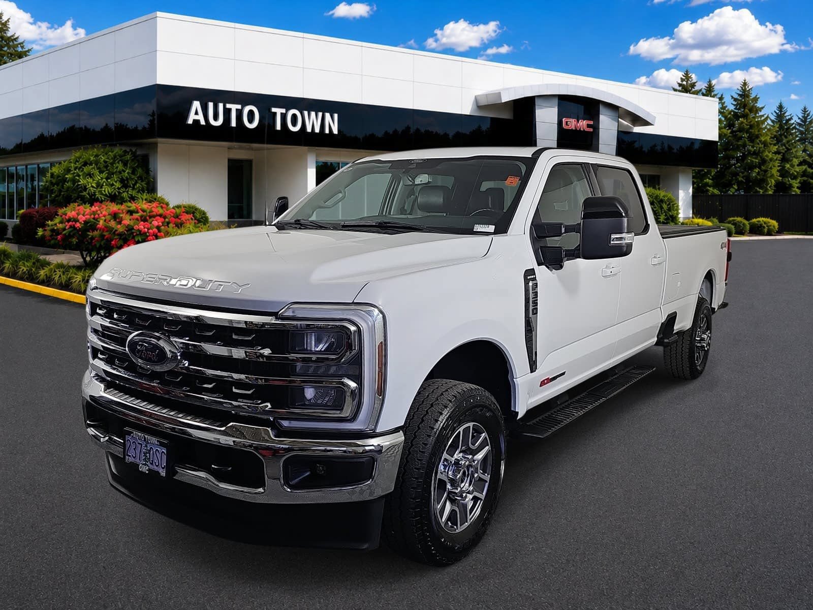 Used 2024 Ford F350 Lariat w/ Camper Package AWD/4WD image 1