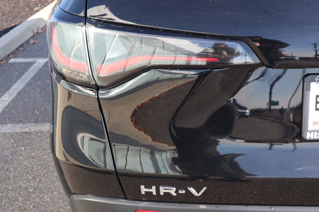Used 2025 Honda HR-V LX image 24