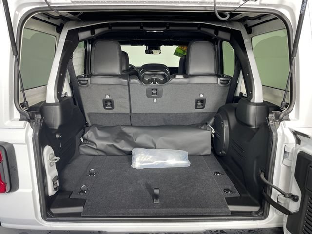 New 2026 Jeep Wrangler Unlimited Rubicon 392 w/ Quick Order Package 27X Moab AWD/4WD image 15