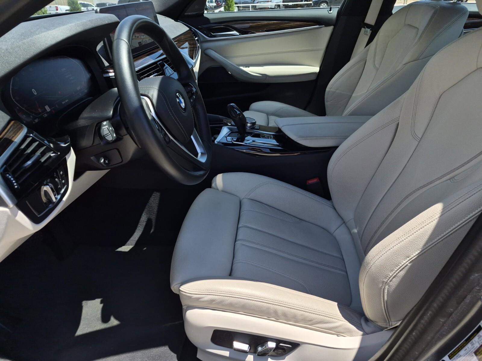 Certified 2023 BMW 530i w/ Premium Package RWD image 13