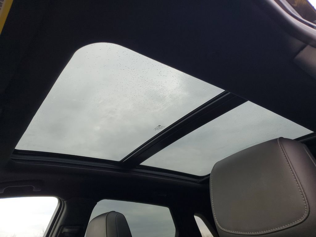 Used 2024 Cadillac XT5 Premium Luxury image 6