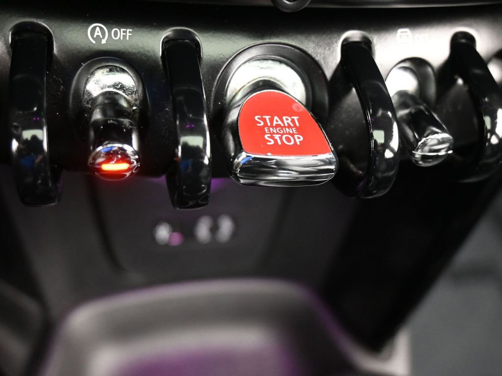 Used 2016 MINI Cooper S image 27