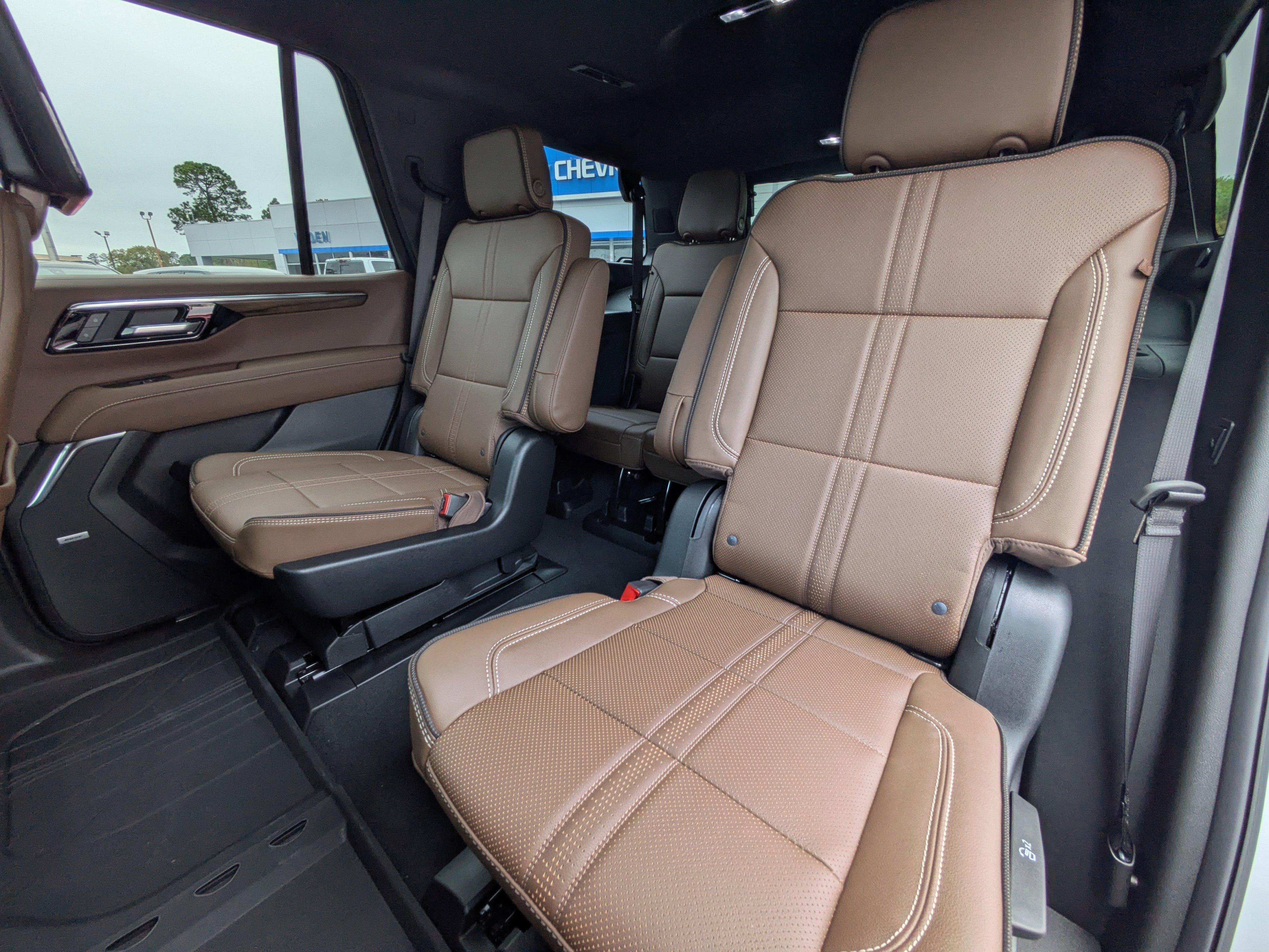 New 2026 Chevrolet Tahoe High Country image 11