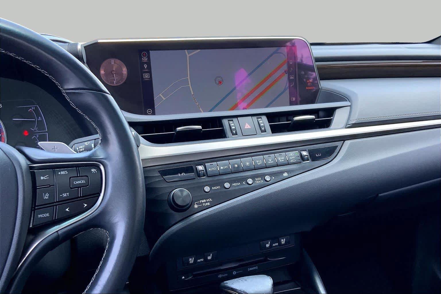 Used 2019 Lexus ES 350 w/ Premium Package FWD image 7