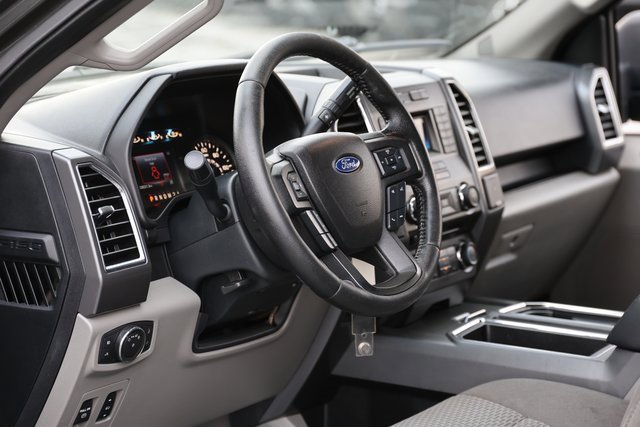 Used 2016 Ford F150 XLT w/ Equipment Group 301A Mid image 12