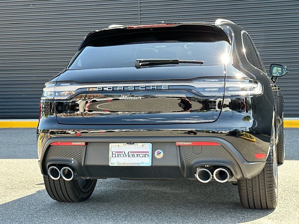 New 2026 Porsche Macan AWD/4WD image 34
