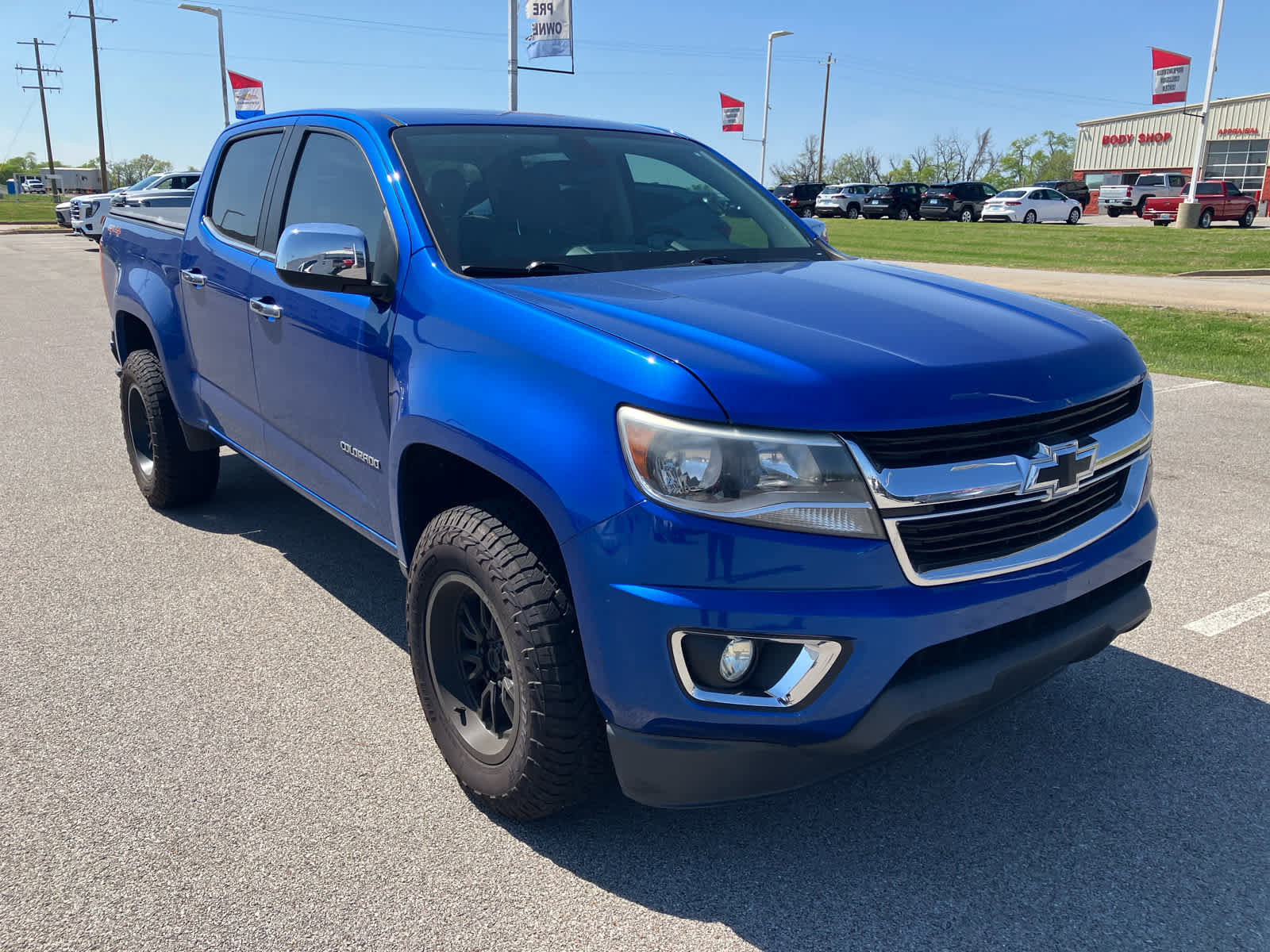 Used 2019 Chevrolet Colorado W/T image 1