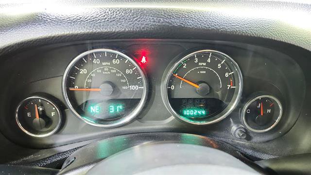 Used 2012 Jeep Wrangler Sport AWD/4WD image 13