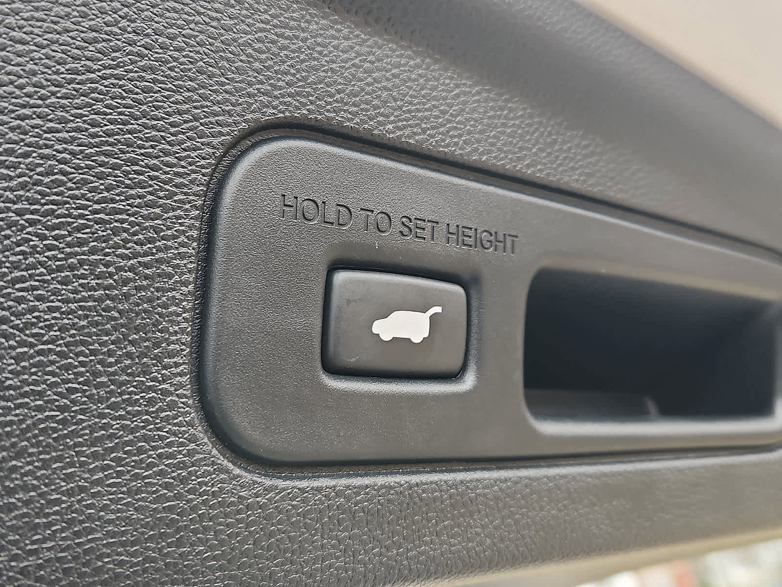 Used 2023 Acura MDX SH-AWD w/ Advance Package image 30