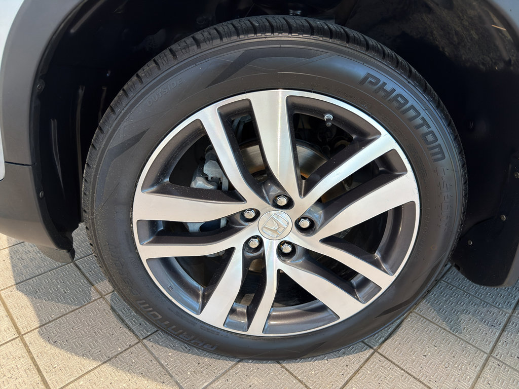 Used 2018 Honda Pilot Elite image 9