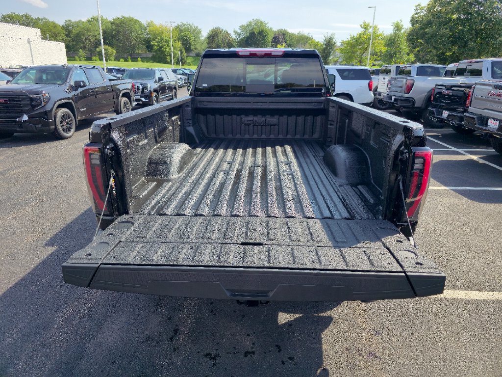 New 2026 GMC Sierra 2500 AT4 w/ AT4 Premium Plus Package AWD/4WD image 26