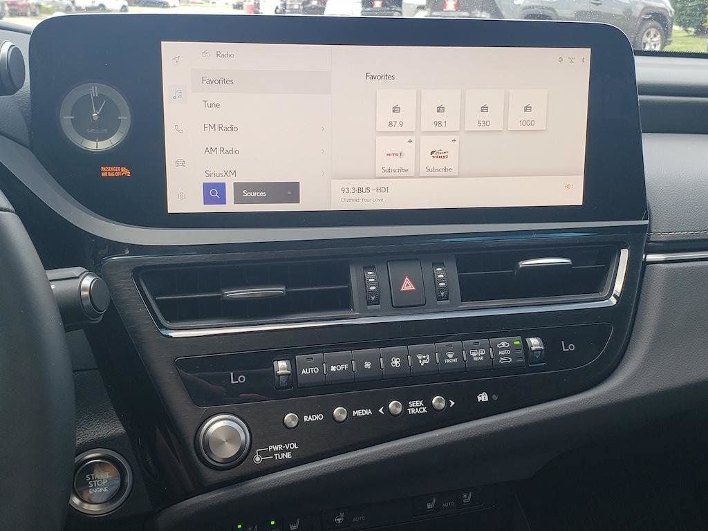 Used 2023 Lexus ES 350 w/ Premium Package FWD image 21