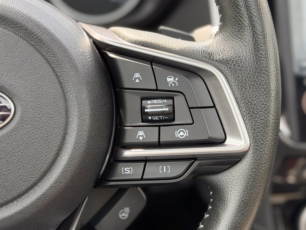 Used 2023 Subaru Forester Limited AWD/4WD image 9
