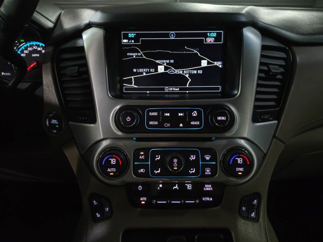 Used 2017 GMC Yukon XL SLT w/ Open Road Package image 28