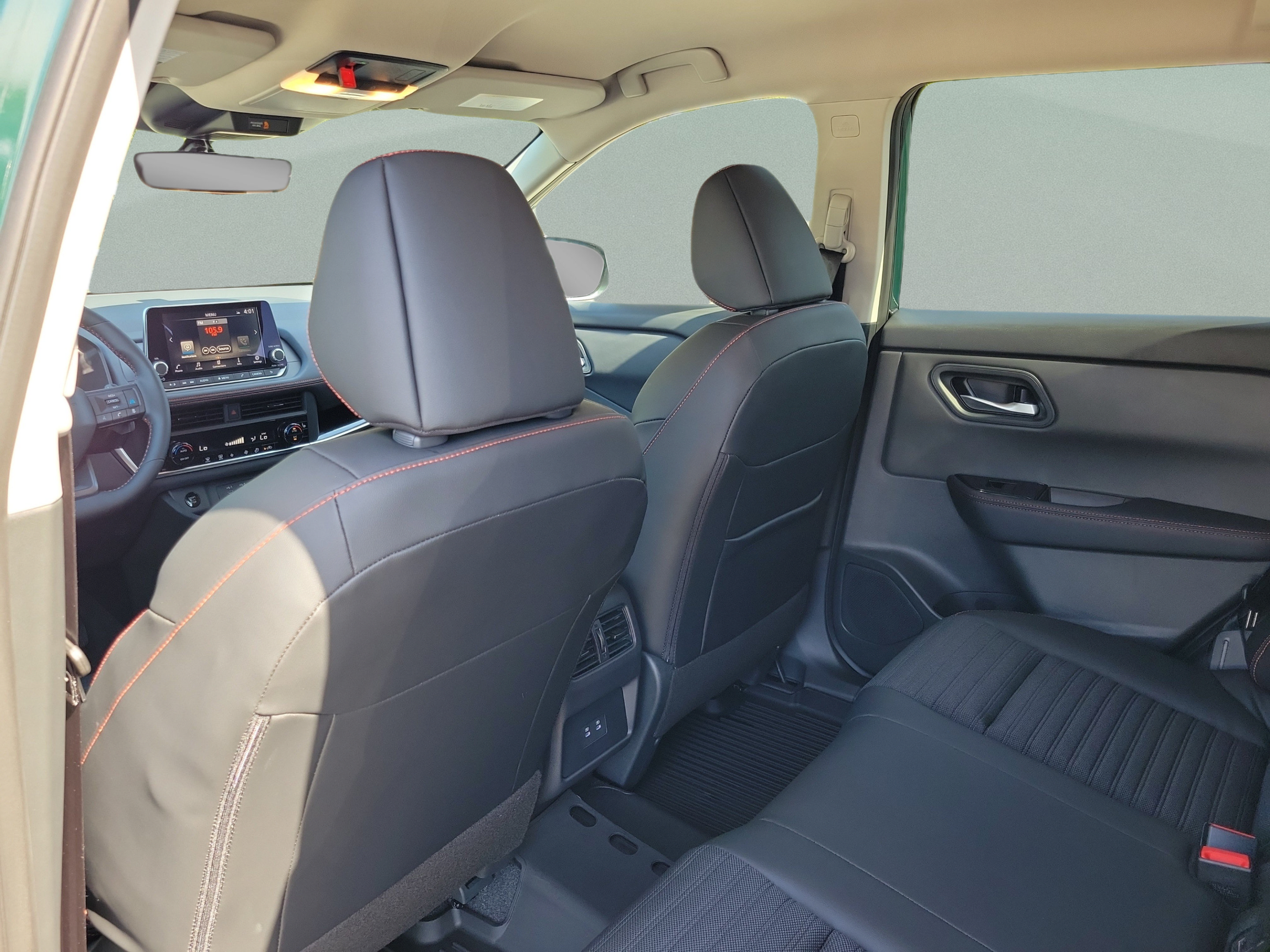 New 2026 Nissan Rogue SV AWD/4WD image 11