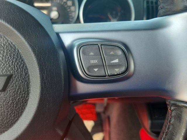 Used 2003 Chevrolet SSR w/ Preferred Equipment Group image 16