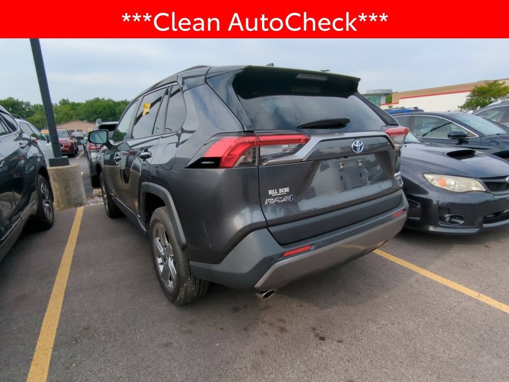 Used 2020 Toyota RAV4 Limited AWD/4WD image 4